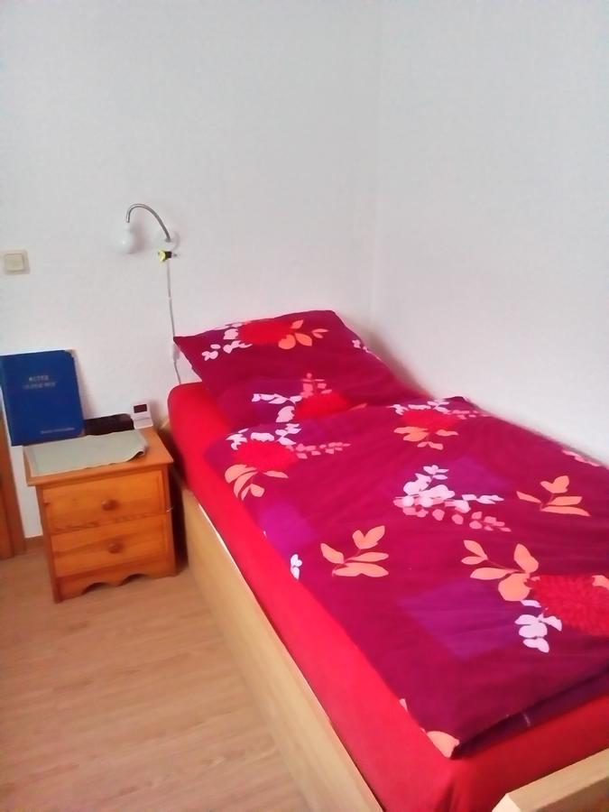Monteurhotel Garni Alter Olper Hof リンドラー エクステリア 写真