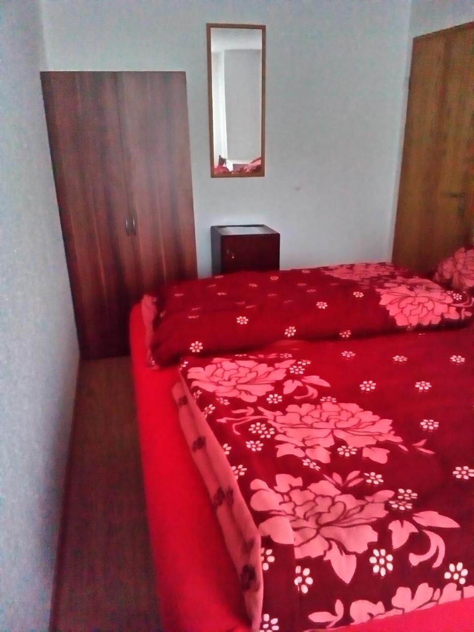 Monteurhotel Garni Alter Olper Hof リンドラー エクステリア 写真